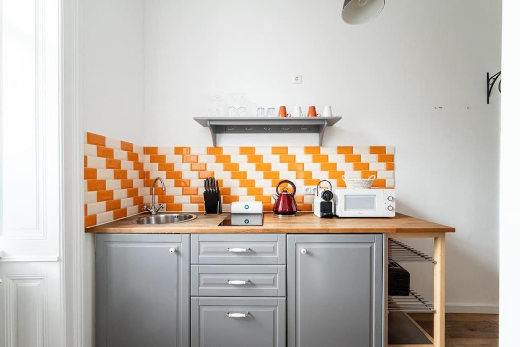 Apartamento Lite 1Br Near Metro & Center By Hm Viena Exterior foto